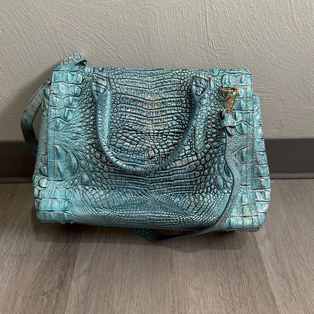 Brahmin Bag Finley in Arctic Blue - Picture 5 of 9
